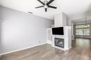 9349 Colliston Dr, Elk Grove, CA 95624 - Photo 13