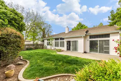 9349 Colliston Drive, Elk Grove, CA 95624 - Photo 37