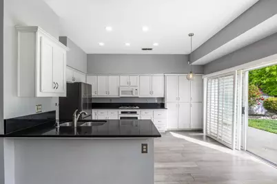 9349 Colliston Drive, Elk Grove, CA 95624 - Photo 15