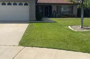 1095 Skyway Ct, Turlock, CA 95380 - Photo 3