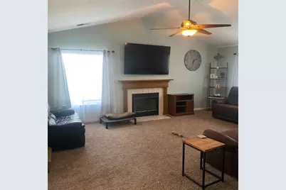 1095 Skyway Court, Turlock, CA 95380 - Photo 19