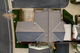 682 Village Dr, Galt, CA 95632 - Photo 47