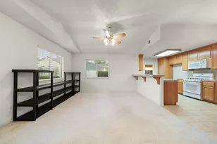 682 Village Dr, Galt, CA 95632 - Photo 7