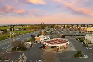 682 Village Dr, Galt, CA 95632 - Photo 45