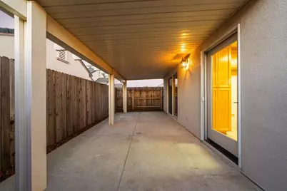 682 Village Drive, Galt, CA 95632 - Photo 31