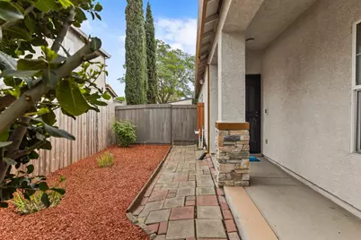 320 Arnold Gamble Circle, Sacramento, CA 95835 - Photo 7