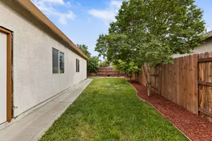 320 Arnold Gamble Cir, Sacramento, CA 95835 - Photo 39