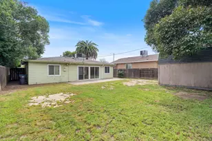 1739 La Jolla Dr, Stockton, CA 95204 - Photo 21