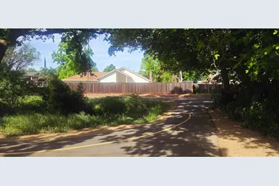 1916 Oak Bluff Way, Sacramento, CA 95833 - Photo 49