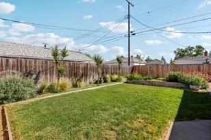 1215 W Walnut St, Lodi, CA 95240 - Photo 29