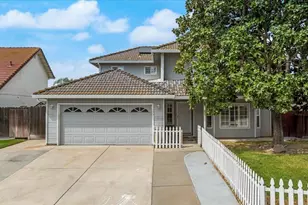 5743 Prince Edward Ln, Riverbank, CA 95367 - Photo 3
