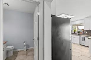 5743 Prince Edward Ln, Riverbank, CA 95367 - Photo 25