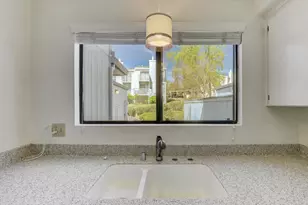 233 Woodside Ct, Grass Valley, CA 95945 - Photo 5