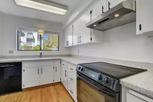 233 Woodside Ct, Grass Valley, CA 95945 - Photo 3