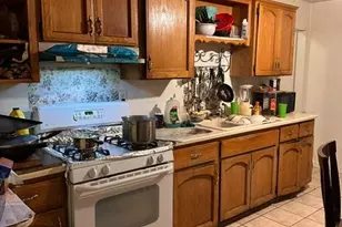 1151 W 11th St, Merced, CA 95341 - Photo 3