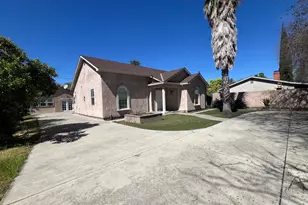 1629 College Ave, Modesto, CA 95350 - Photo 3
