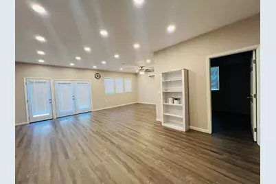 1629 College Avenue, Modesto, CA 95350 - Photo 17