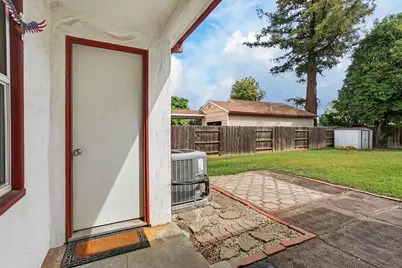 727 Gray Avenue, Yuba City, CA 95991 - Photo 21