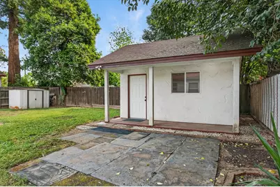 727 Gray Avenue, Yuba City, CA 95991 - Photo 27