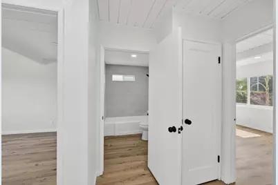 6039 34th Avenue, Sacramento, CA 95824 - Photo 7