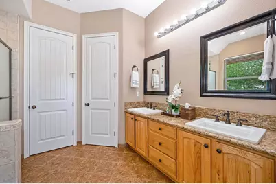 5608 Sorento Road, Sacramento, CA 95835 - Photo 53