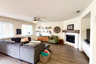 1747 Dalia Ln, Manteca, CA 95337 - Photo 5