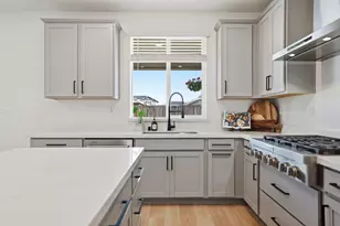 5060 Lisbon Wy, Roseville, CA 95747 - Photo 19