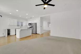 1412 Butte Bend Ln, Yuba City, CA 95993 - Photo 9