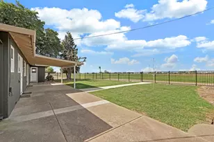 18211 E Jahant Rd, Acampo, CA 95220 - Photo 25