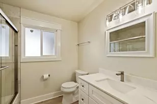 18211 E Jahant Rd, Acampo, CA 95220 - Photo 21