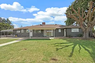 18211 E Jahant Rd, Acampo, CA 95220 - Photo 3
