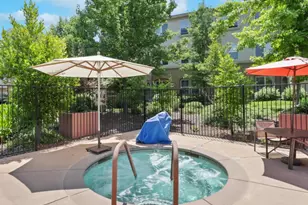 600 Moon Cir, Folsom, CA 95630 - Photo 27