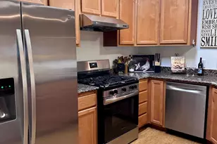 600 Moon Cir, Folsom, CA 95630 - Photo 7