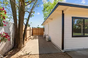 5915 35th Ave, Sacramento, CA 95824 - Photo 31