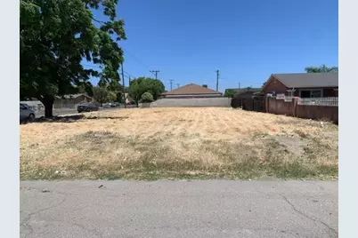 602 S Pershing Avenue, Stockton, CA 95203 - Photo 1