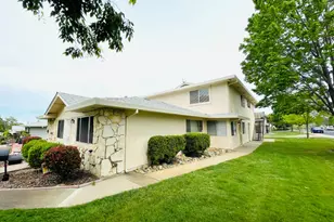 3614 Sapphire Dr, Auburn, CA 95602 - Photo 3