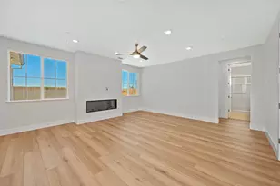 2073 Pogonia St, Roseville, CA 95747 - Photo 9