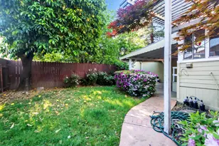 803 51st St, Sacramento, CA 95819 - Photo 31
