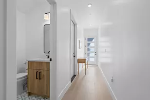 2817 Democracy Alley, Sacramento, CA 95816 - Photo 7