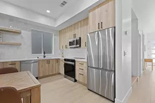 2817 Democracy Alley, Sacramento, CA 95816 - Photo 11