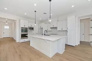 2033 Pogonia St, Roseville, CA 95747 - Photo 3