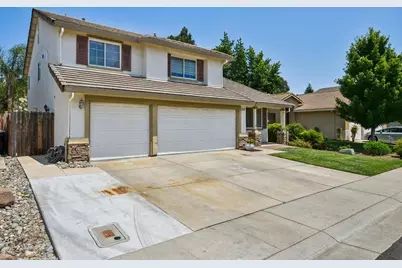 8592 Mystras Circle, Elk Grove, CA 95624 - Photo 3
