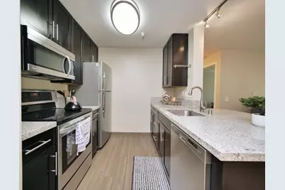 6400 Christie Avenue #2304, Emeryville, CA 94608 - Photo 3