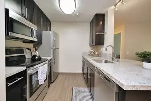 6400 Christie Ave, Emeryville, CA 94608 - Photo 3