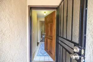 1124 Tasmania Way, Modesto, CA 95356 - Photo 5