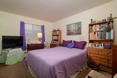1289 Shobar Avenue, Sacramento, CA 95815 - Photo 9