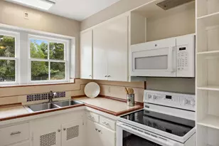 424 Herrmann St, Monterey, CA 93940 - Photo 17