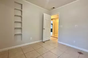 8221 E Foxfire Dr, Orangevale, CA 95662 - Photo 13