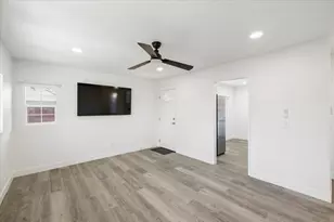 209 Dewitt Ct, Sacramento, CA 95838 - Photo 11