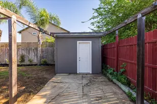 209 Dewitt Ct, Sacramento, CA 95838 - Photo 5